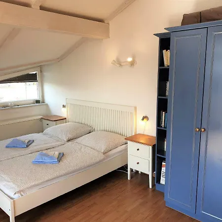 Vm13: Meerblick + Balkon + 2019 Renoviert = Urlaub Sassnitz