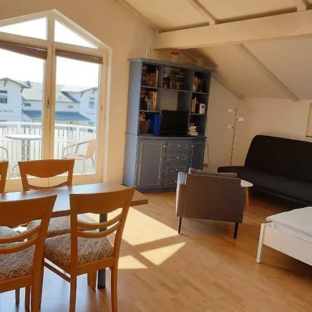 Lejlighed Vm13: Meerblick + Balkon + 2019 Renoviert = Urlaub