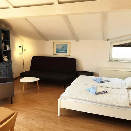 Vm13: Meerblick + Balkon + 2019 Renoviert = Urlaub Sassnitz